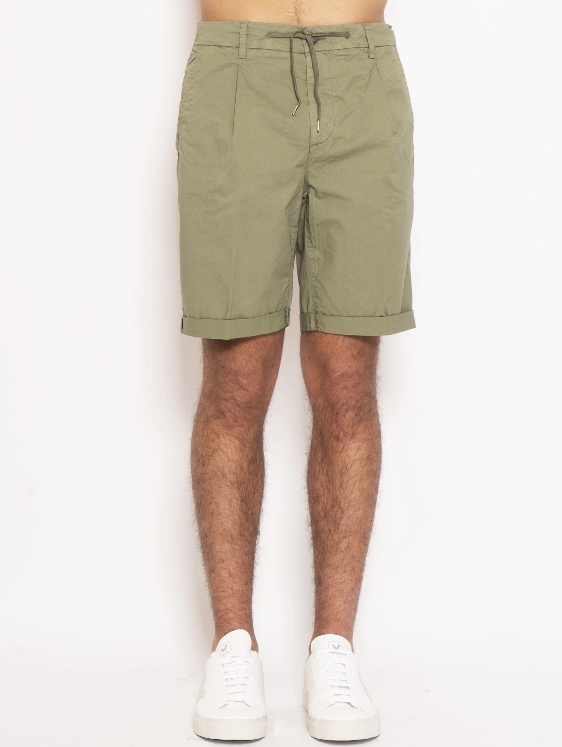 Bermuda with Green Drawstring