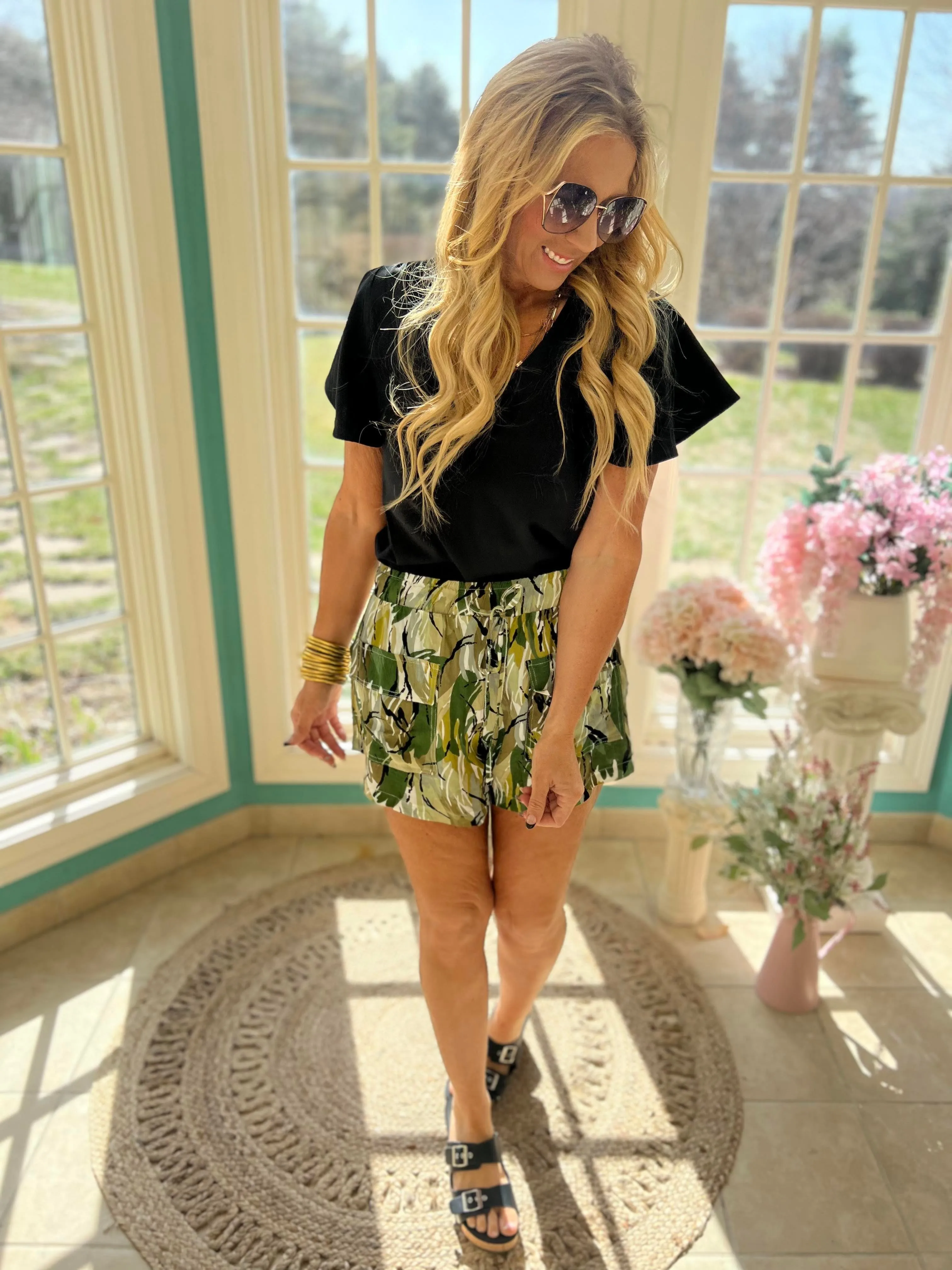 Brushed Leaf Pull-On Shaped Hem Shorts | FINAL SALE