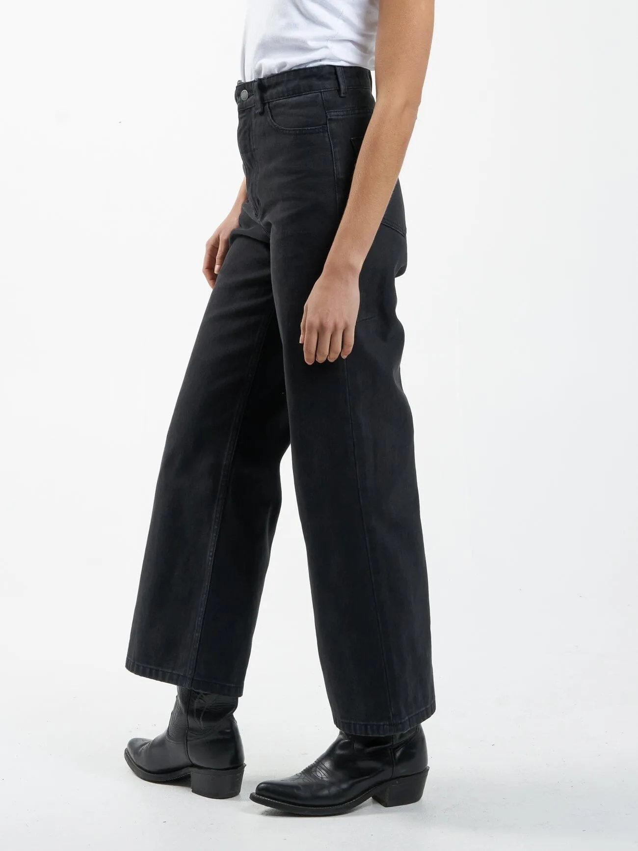 Holly Jean - Dusk Black