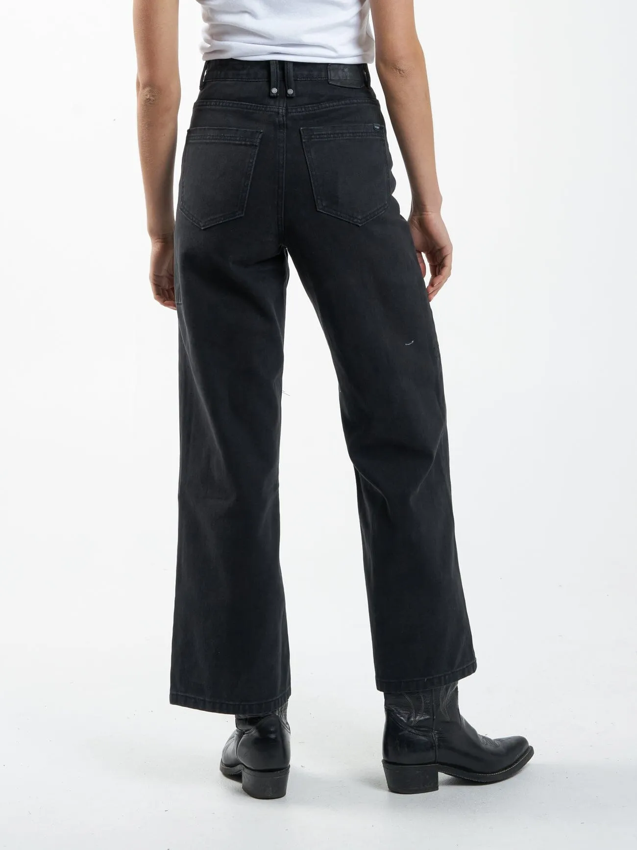 Holly Jean - Dusk Black
