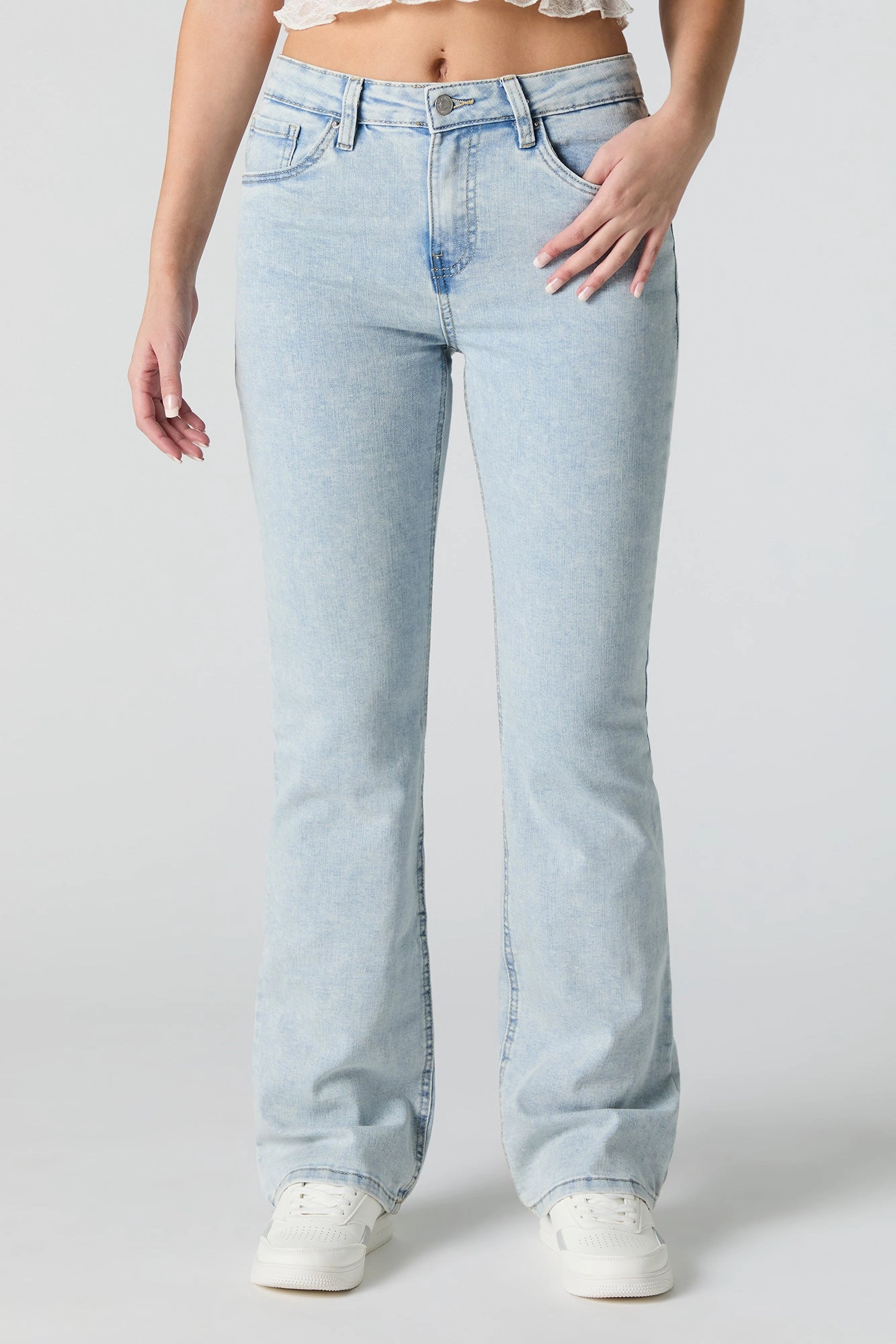 Mid Rise Stretch Jean