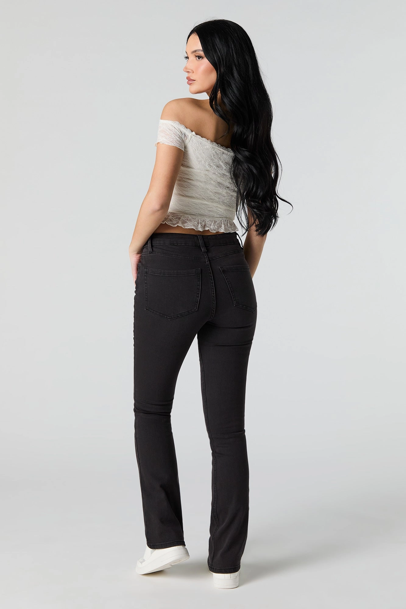 Mid Rise Stretch Jean