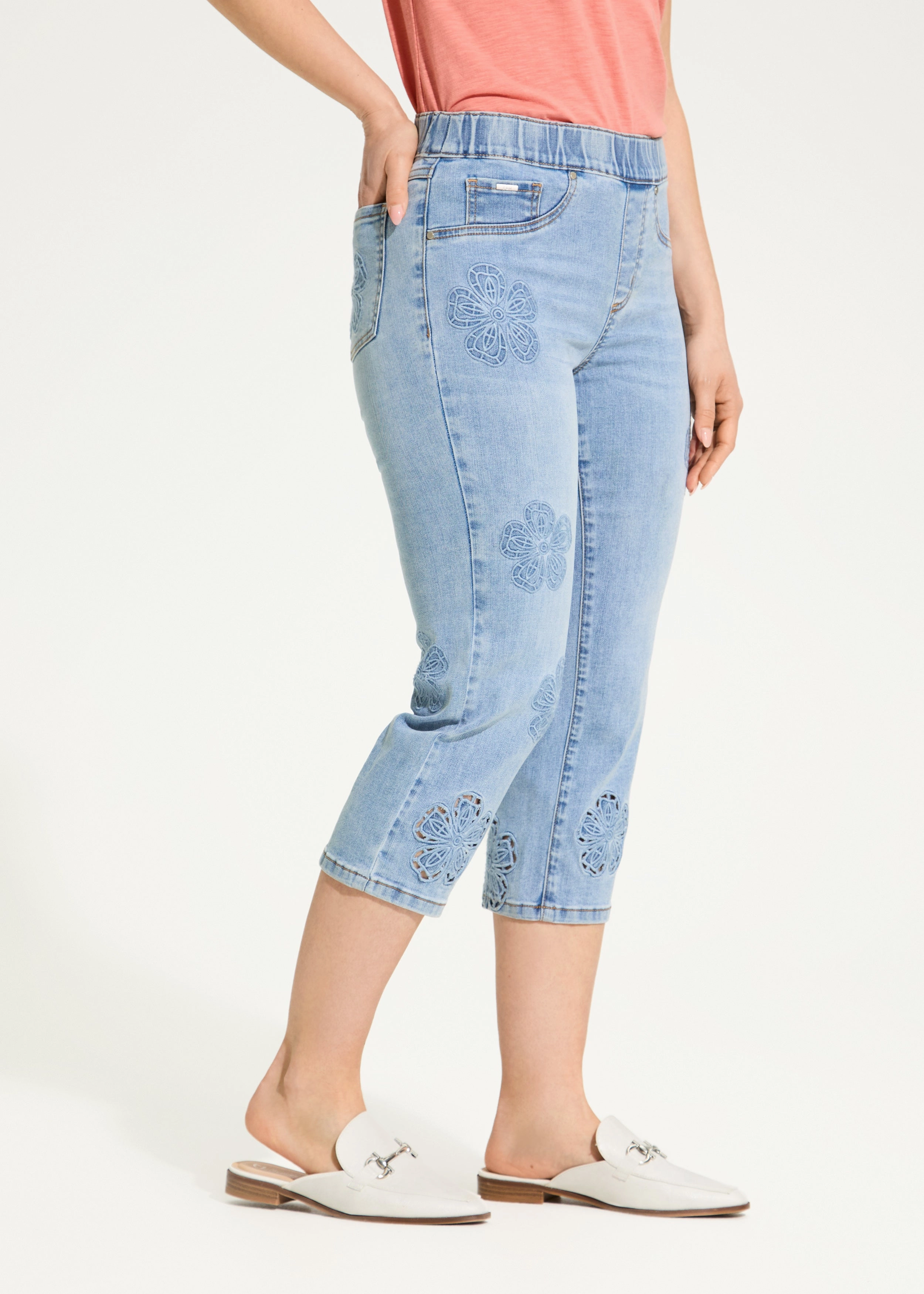Pull-On Capri, Medium Blue