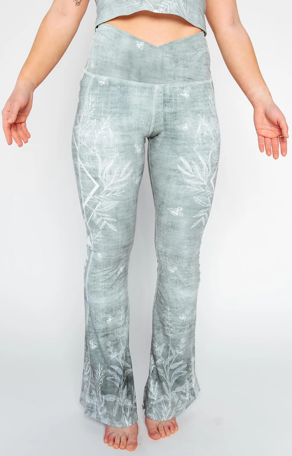 Split ‘N Flare Pant - Pure Sage
