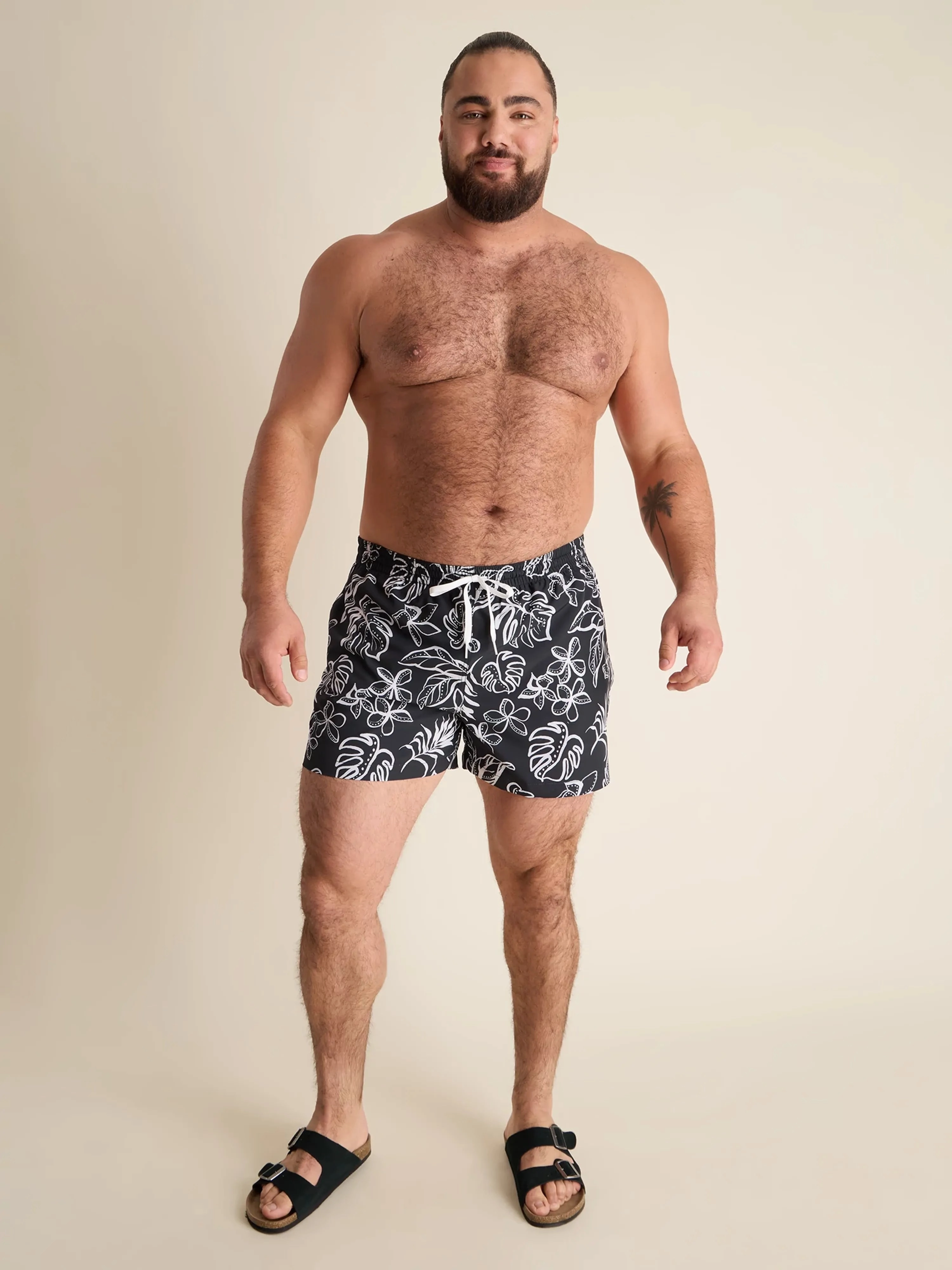 The Briefly in Paradise 4" (Classic Swim Trunk)