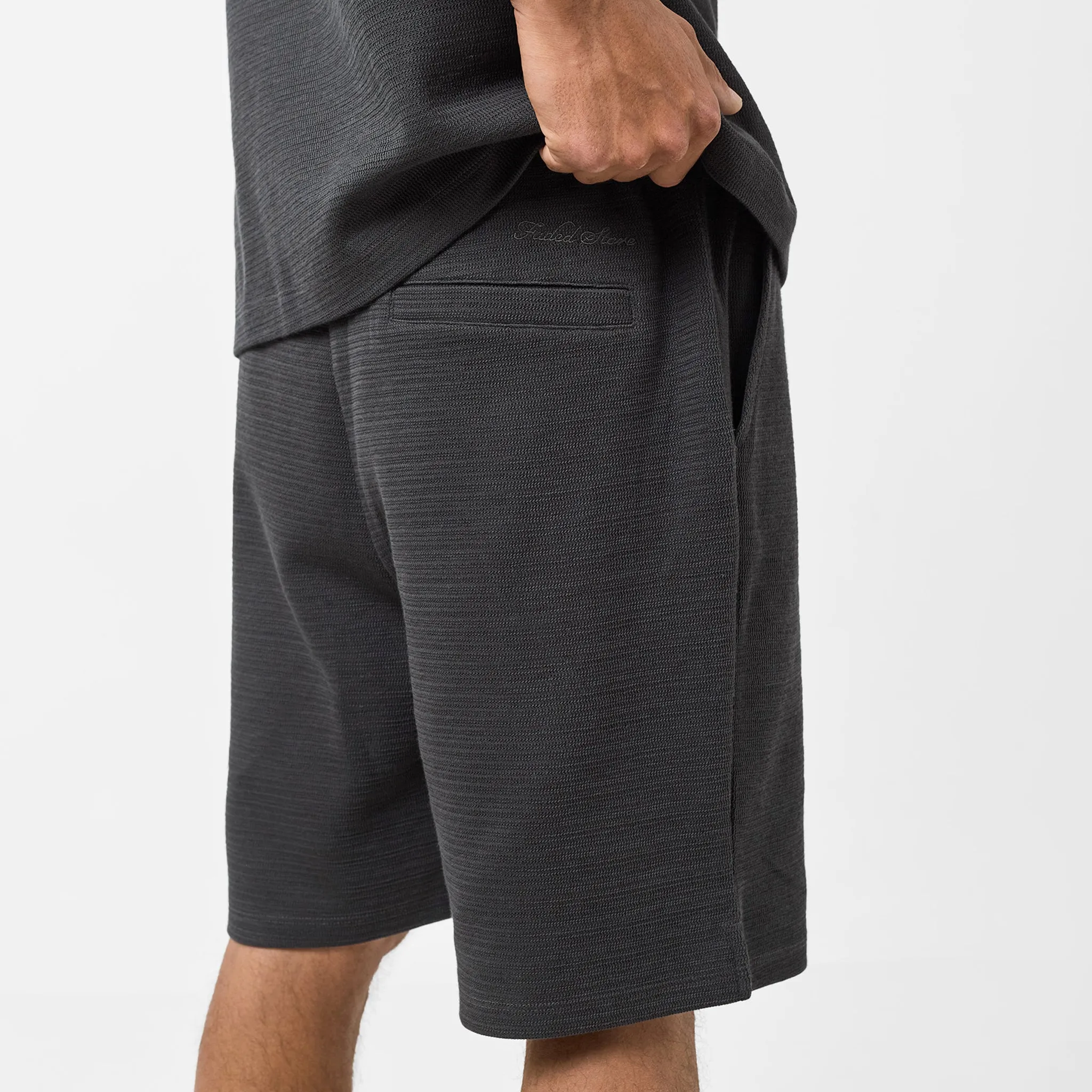 Tonal Knitted Short | Black