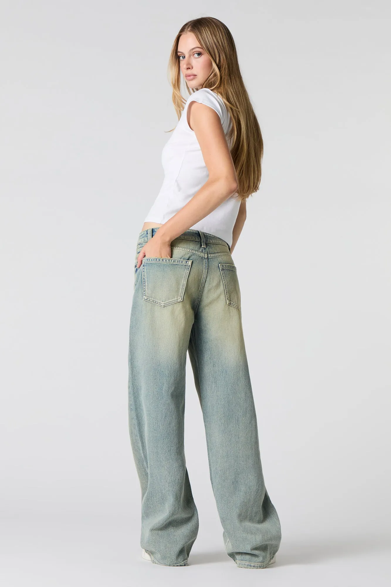 Vintage Light Wash Low Rise Skater Jean